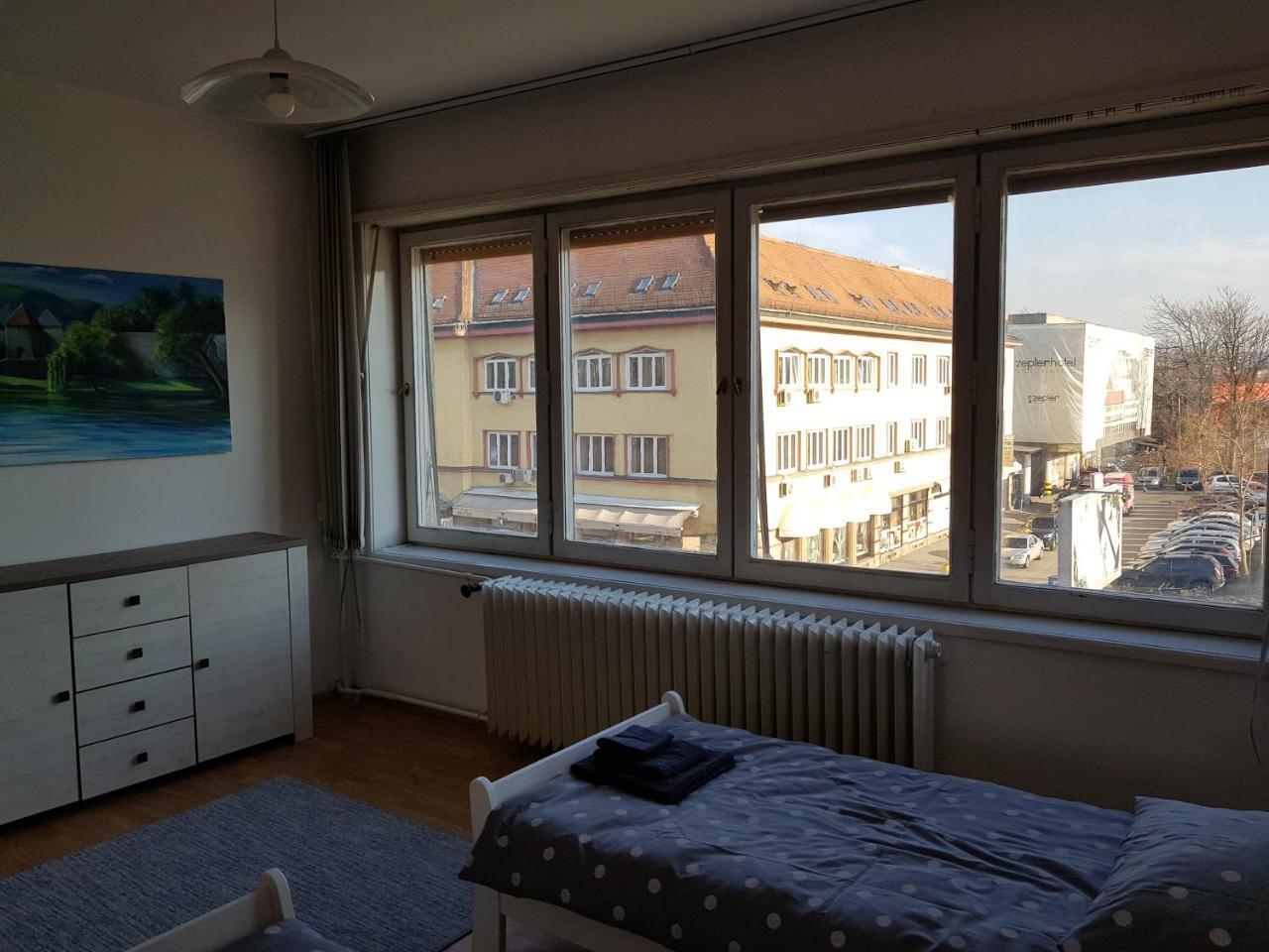 Sara Apartment Banja Luka Esterno foto
