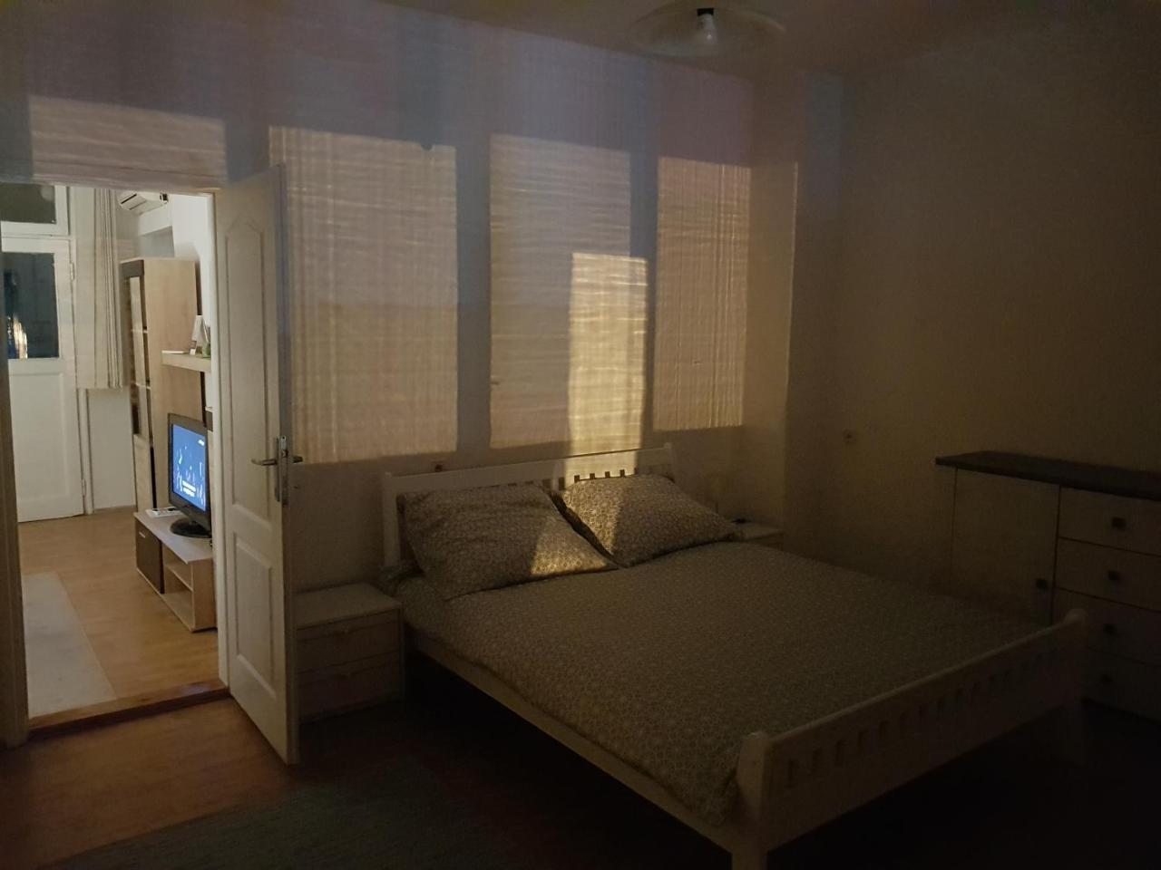 Sara Apartment Banja Luka Esterno foto